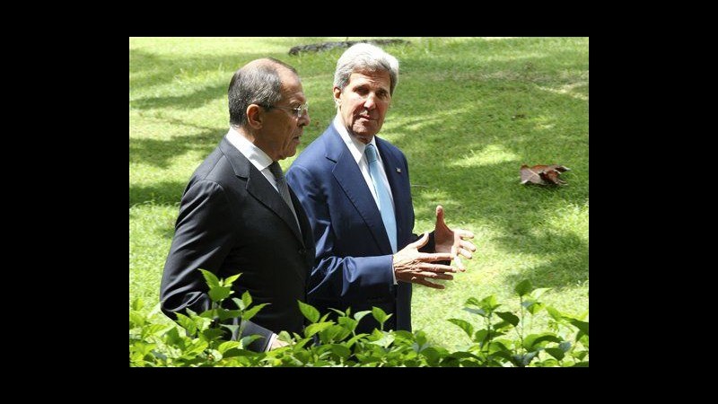 Siria, Kerry e Lavrov: Bene distruzione armi chimiche, presto Ginevra 2