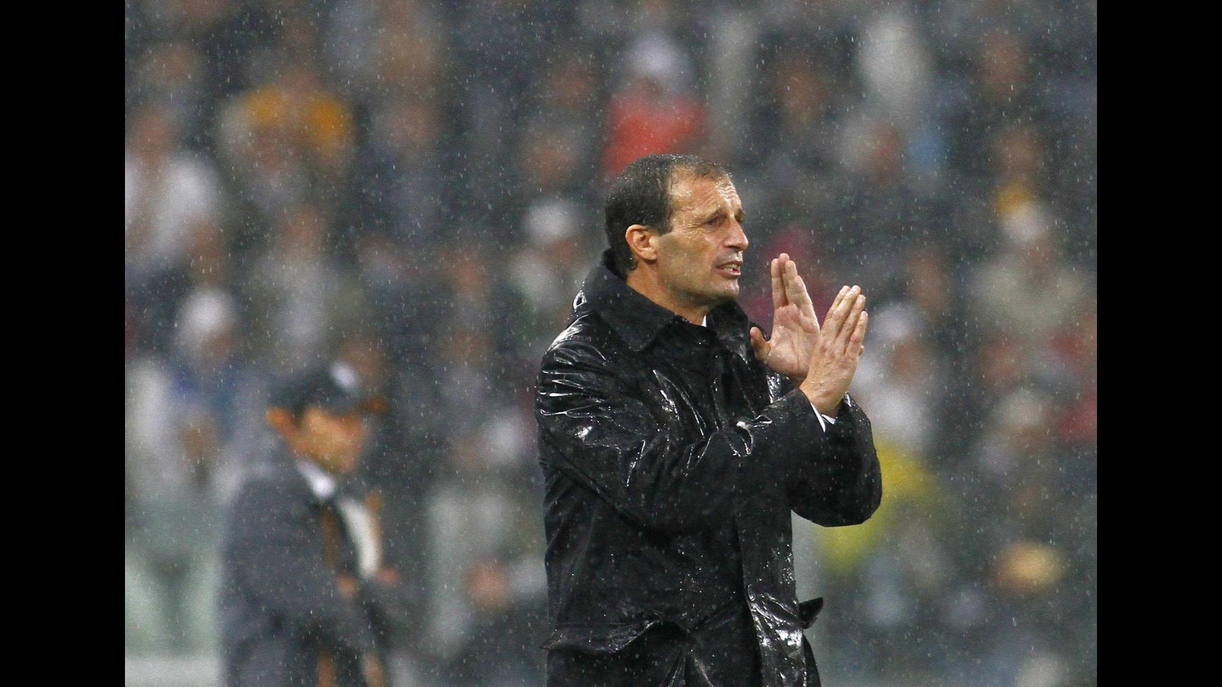 Allegri: Parlare ora di obiettivi è impossibile. Mexes? Non ha dato pugno