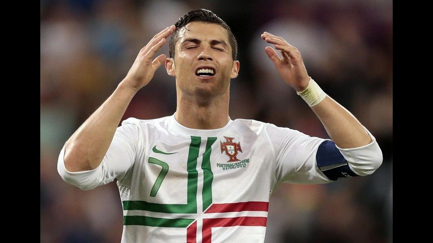 Calcio, stampa spagnola: Soldi causa tristezza di Ronaldo
