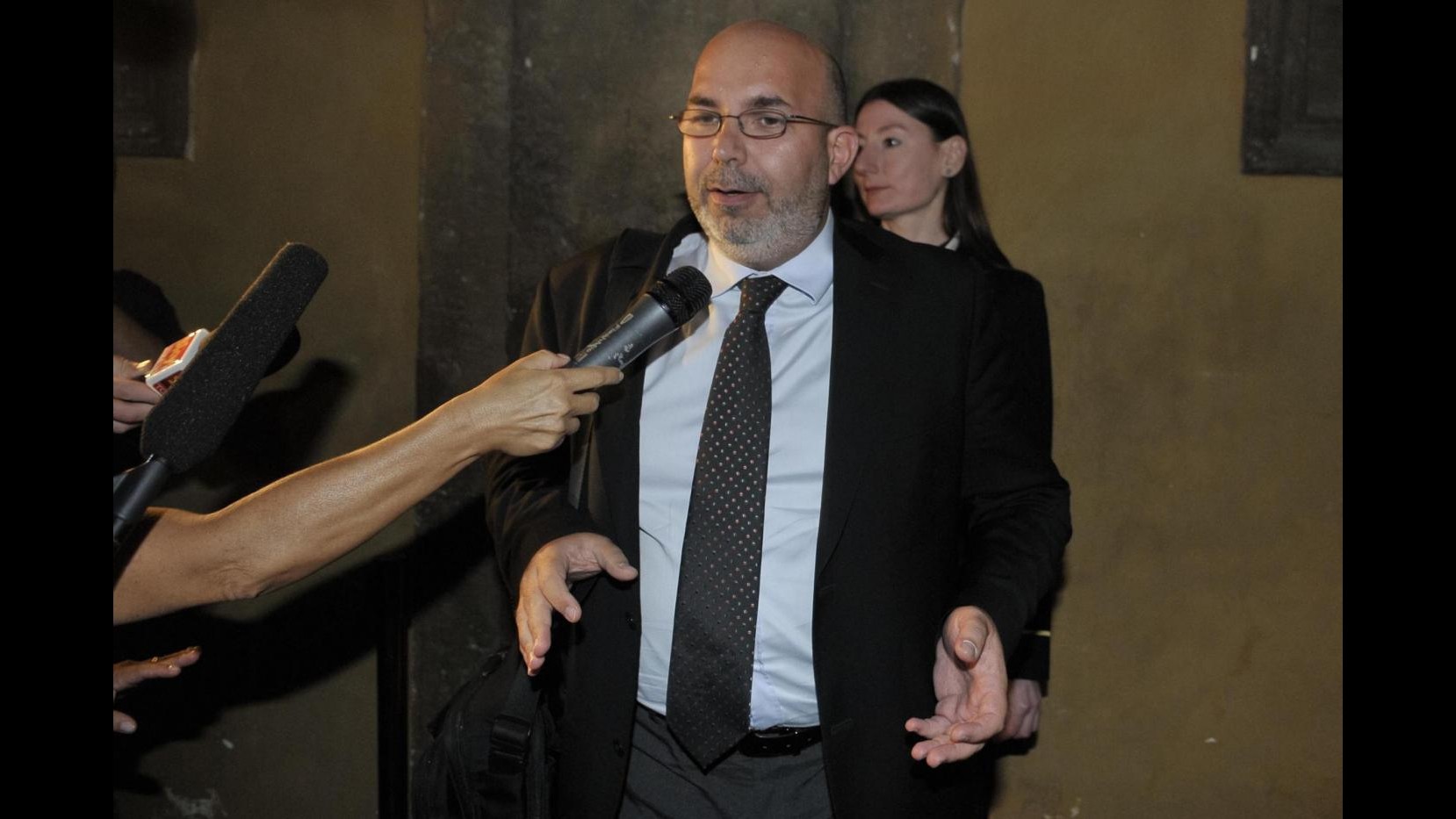 Berlusconi, Giunta rischia di saltare a causa di post 5Stelle