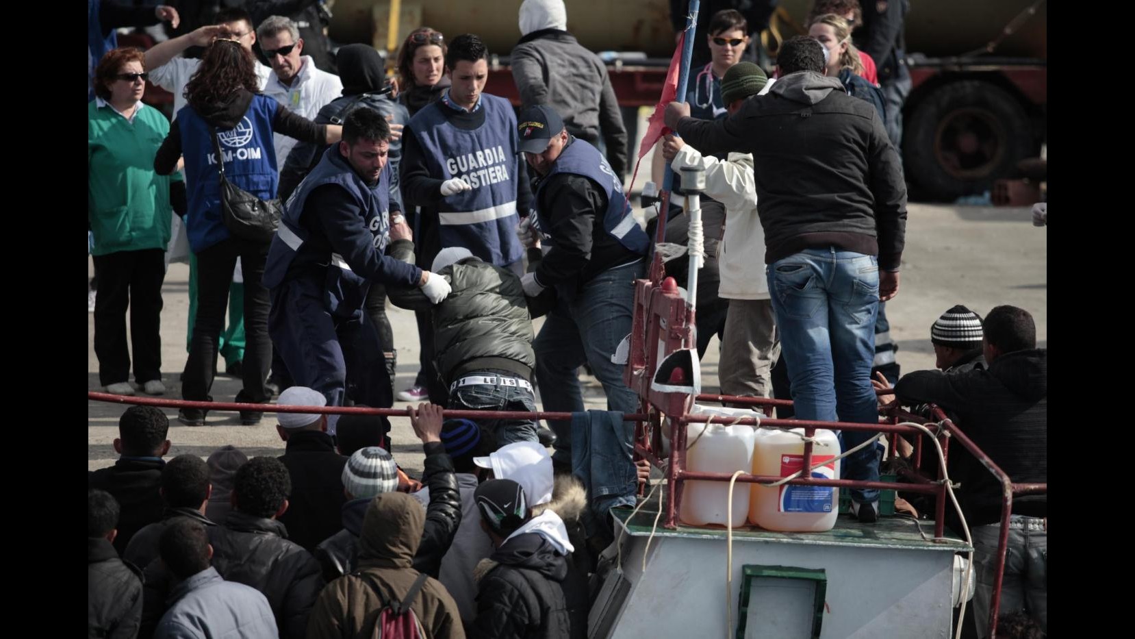 FOCUS Sbarchi, non esiste un canale legale per entrare in Italia