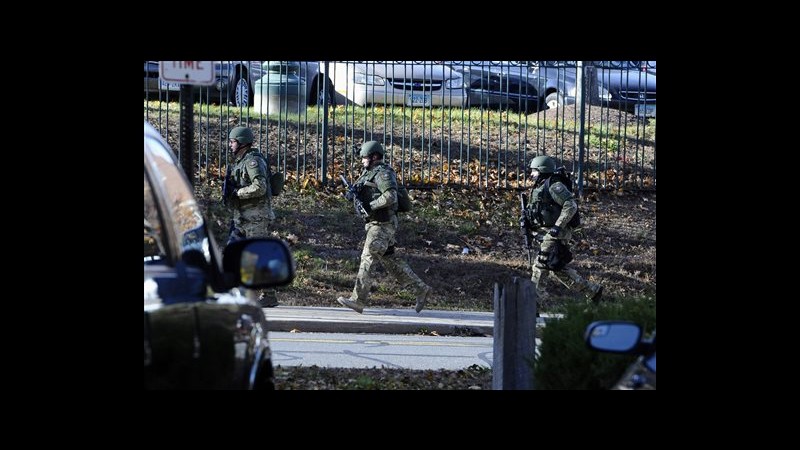 Allarme per uomo armato in università Connecticut: un arresto