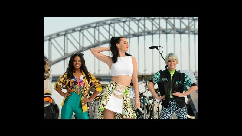 Nuovo album Katy Perry pericoloso per biosicurezza in Australia
