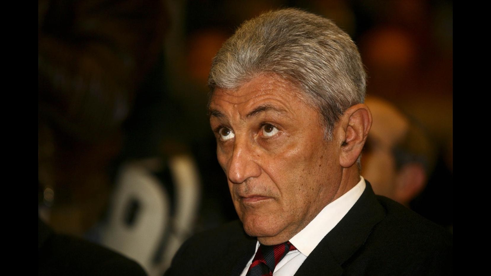 Rifiuti, assolto Bassolino e altri 27 imputati in processo su smaltimento