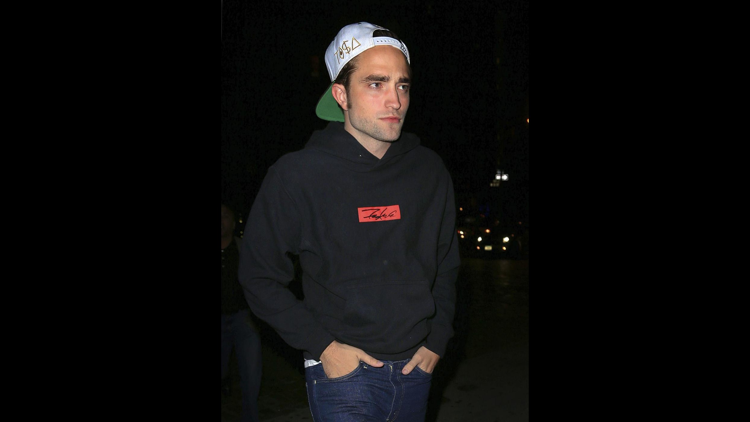 Robert Pattinson vuole impegnarsi di nuovo con Kristen Stewart