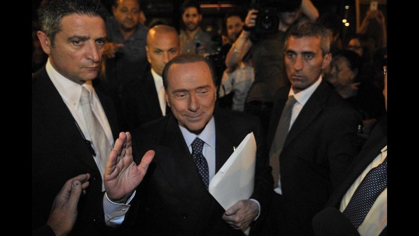 Berlusconi, nuovo ultimatum ad Alfano: Firmi nascita Forza Italia. Serve unità, ce lo chiedono elettori