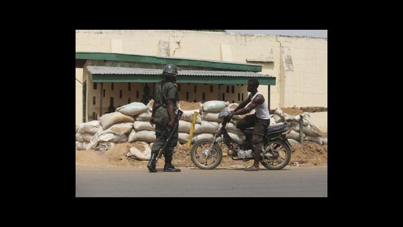 Nigeria, attentato suicida in chiesa del nord: due morti, 45 feriti