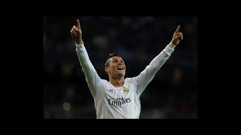 Ronaldo ‘comandante’ risponde a Blatter: con Siviglia esultanza con saluto militare