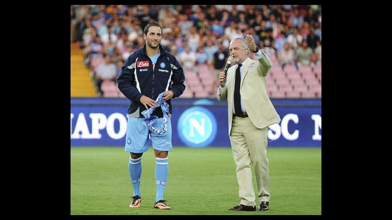 Napoli, De Laurentiis: Infortunio Higuain? Colpa di quello str… di Cannavaro