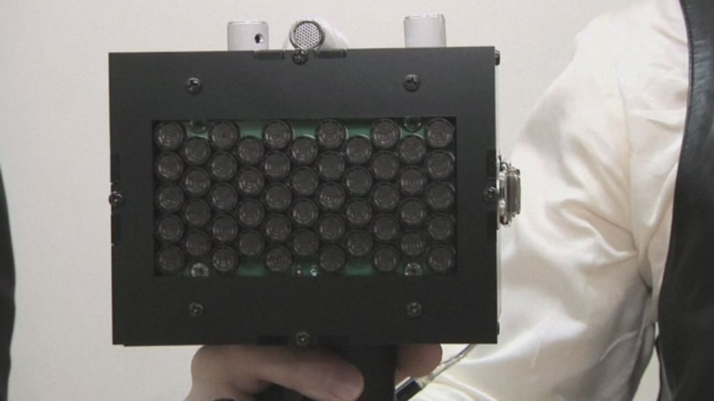 Pistola ferma chiacchieroni vince premio per l’invenzione più curiosa