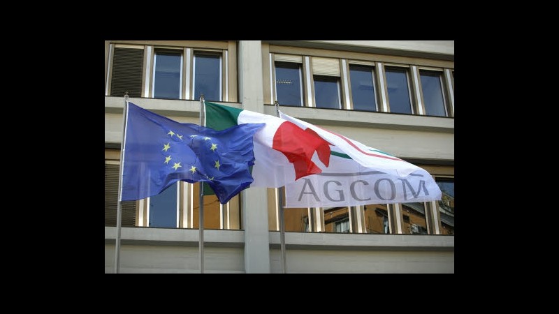 Agcom: Cala mercato tlc, nel 2011 si contrae al 2,57% del Pil