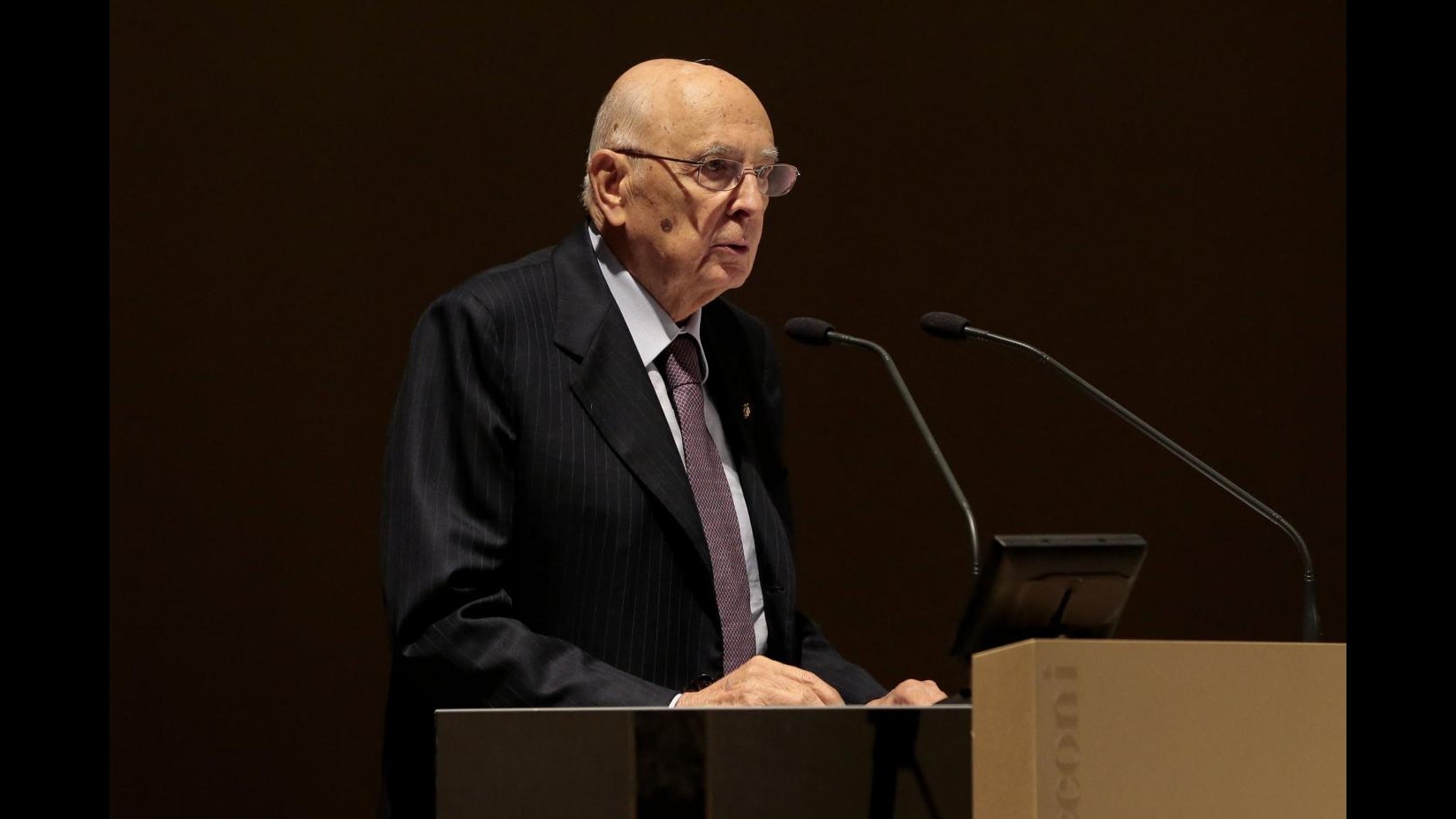 Napolitano: Sostenere economia, non può mancare apporto banche