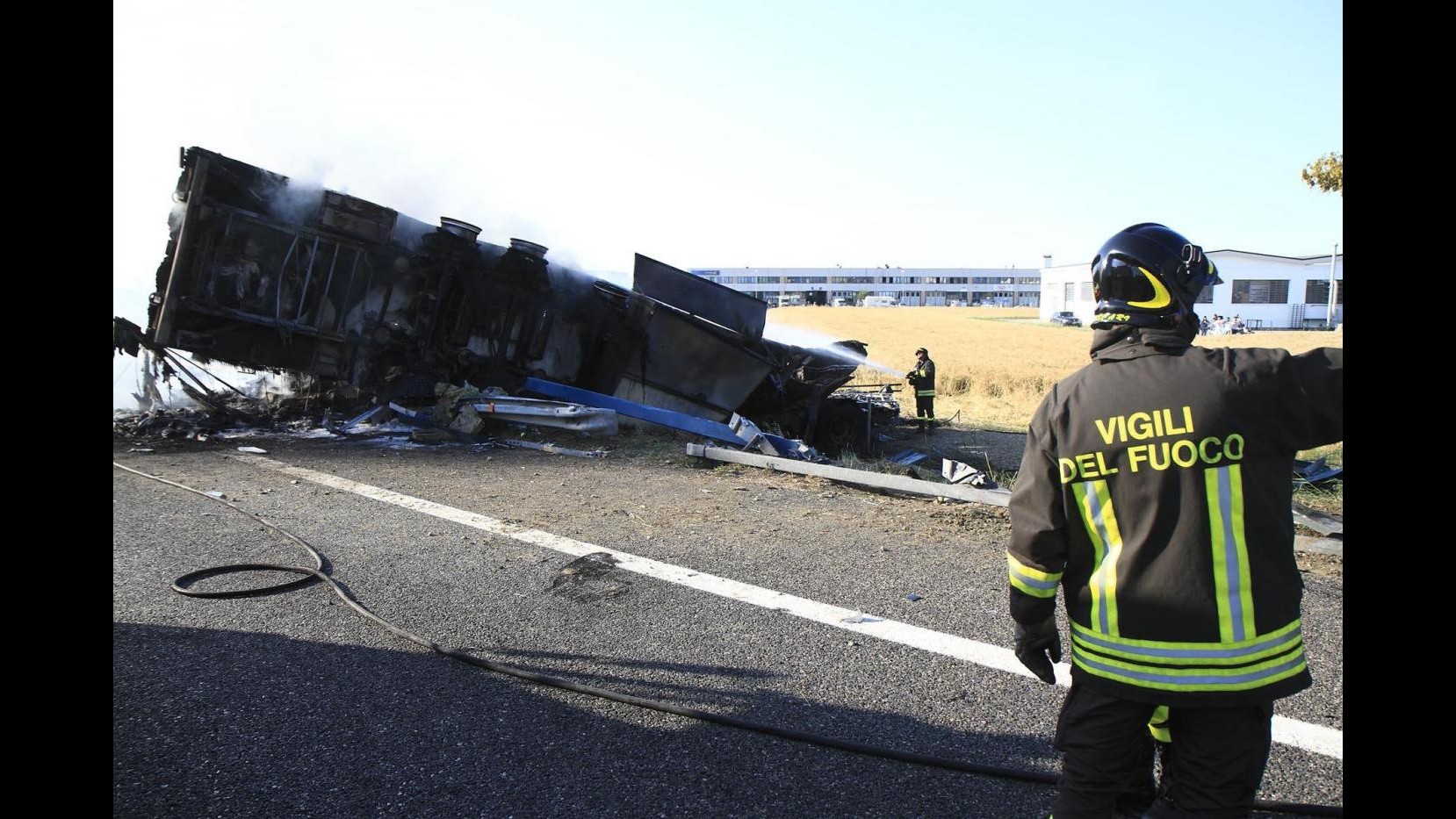 Incidente sulla A23 in provincia di Udine, 3 morti e 7 feriti