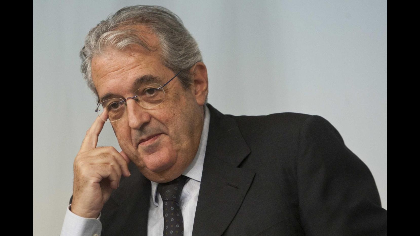 Crisi, Saccomanni: Economia stabilizzata, verso graduale ripresa