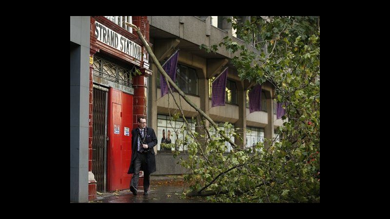 Regno Unito, 3 morti per tempesta San Giuda. Un morto in Olanda