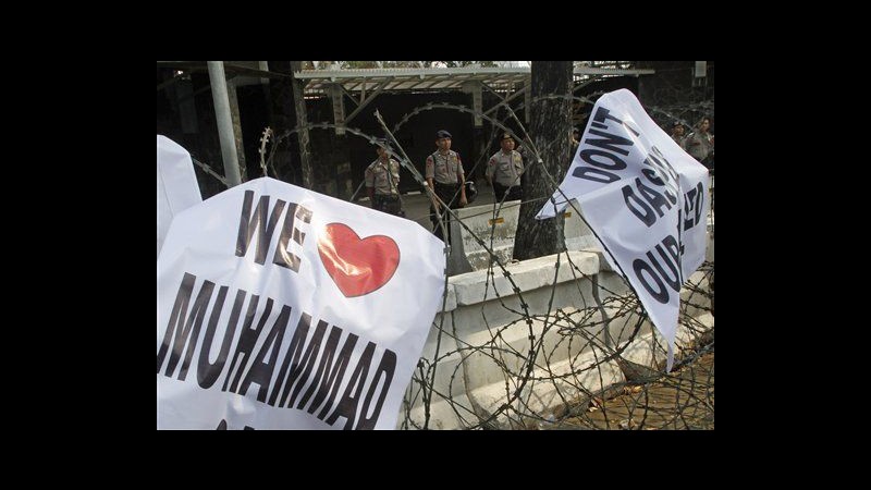 Film Maometto, proteste in Indonesia: consolato Medan resta chiuso