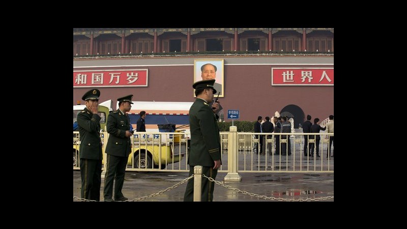 Cina, suv contro ponte a Città proibita Pechino: 3 morti