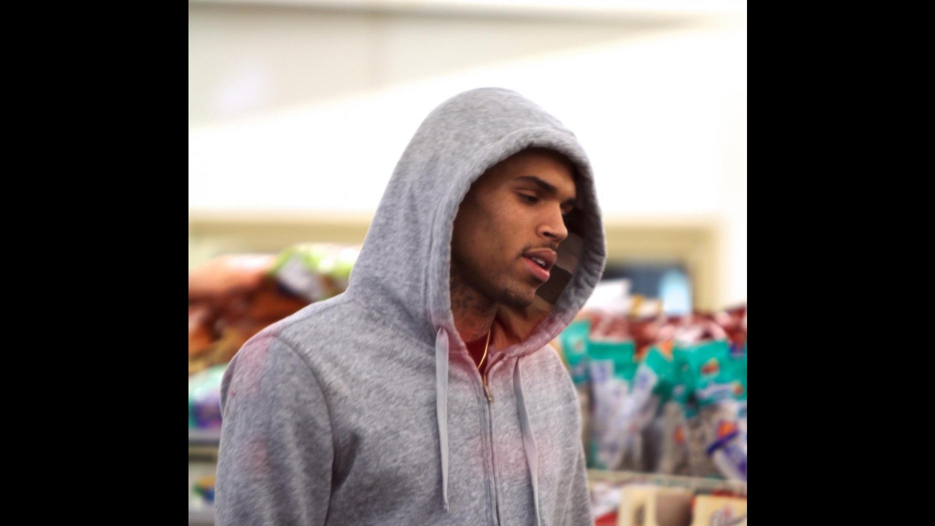 Chris Brown finisce in carcere per rissa e aggressione