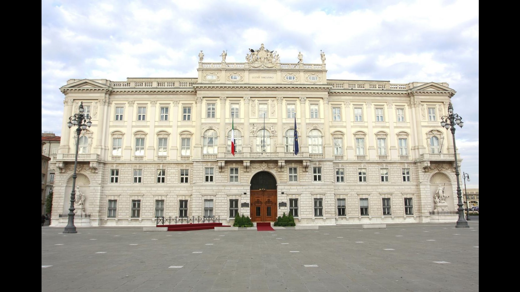 Trieste, dipendenti pubblici soprintendenze assenteisti: 40 indagati