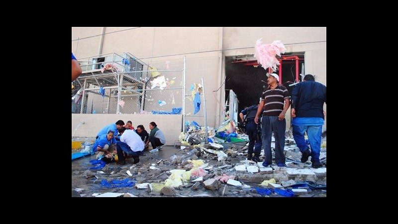 Messico, esplosione in fabbrica di dolciumi: un morto, 40 feriti