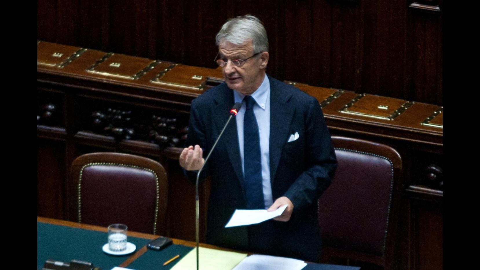 Ilva, Clini: Ancora nessuna decisione su commissario, 90 mln di fondi