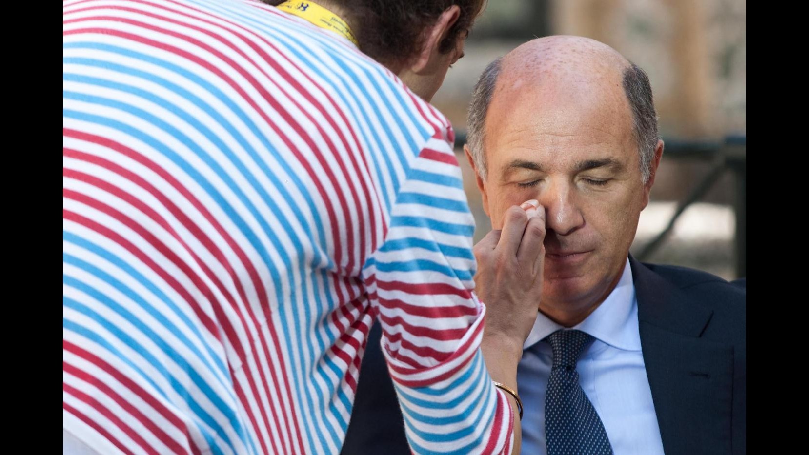 Passera: Italia ora non ha bisogno di aiuti, se il mercato funziona