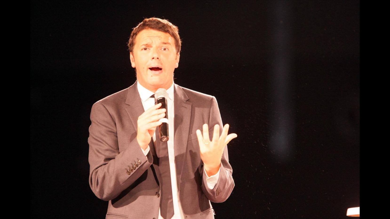 Pd, online documenti congressuali dei 4 candidati a segreteria. Renzi: Prendiamo voti Grillo e Pdl