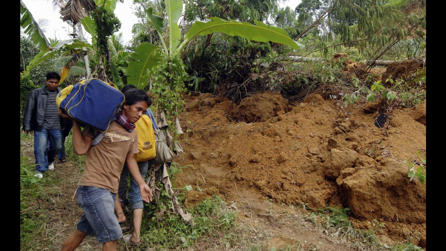 Indonesia, terremoto di magnitudo 6.2 al largo di Sumatra