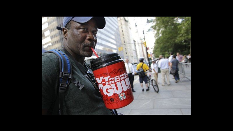 New York vieta bevande zuccherate super-size in locali e cinema