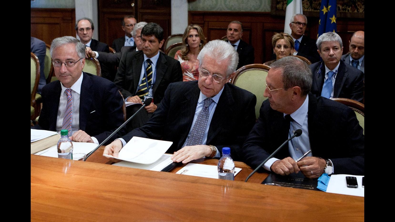 Corruzione, tensione Catricalà-Patroni Griffi sul super-commissario