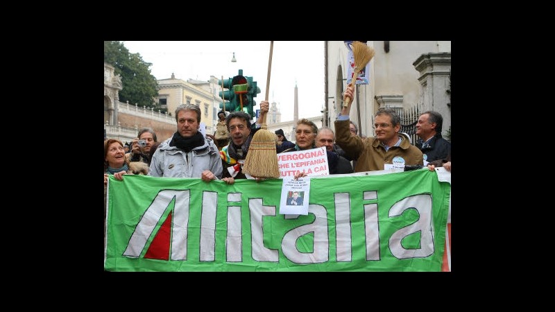 Trasporto aereo, revocato sciopero 22/11, si insedia tavolo Ministero