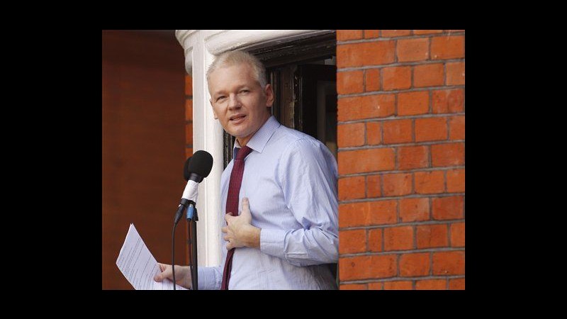 Corte britannica: Amici Assange paghino cauzione di 93.500 sterline