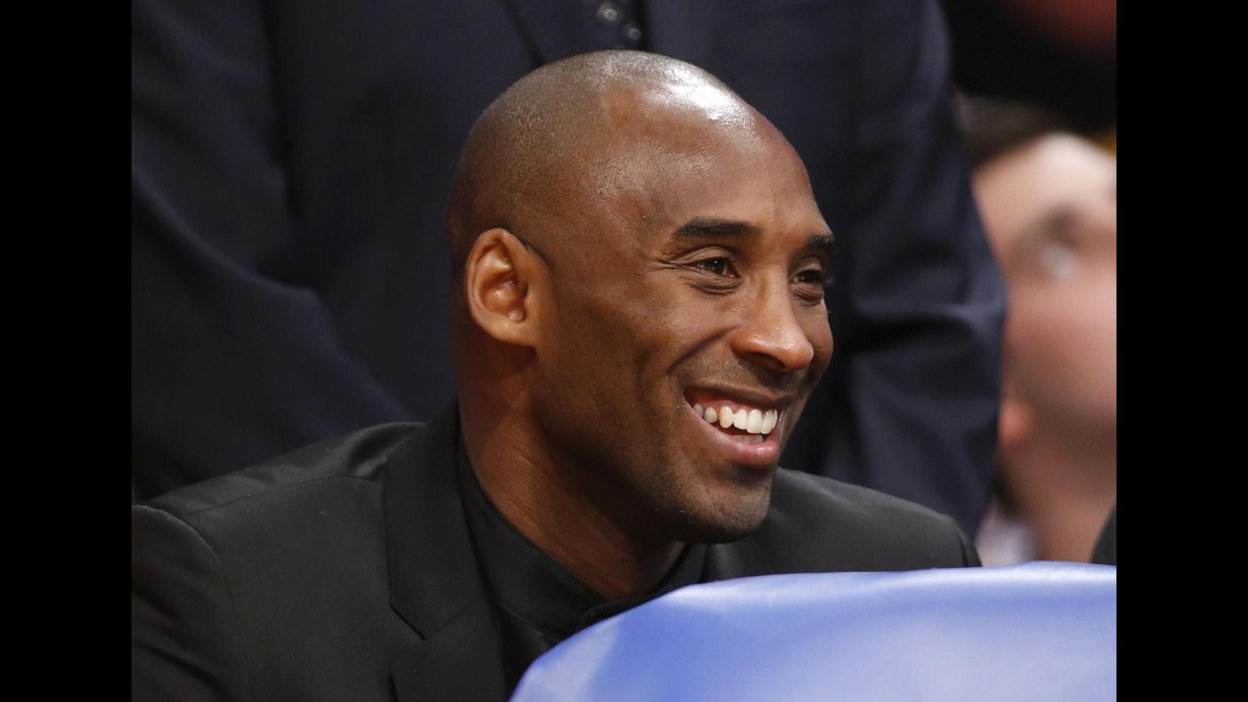 Basket, Nba: Kobe Bryant prosegue allenamenti, rientro più vicino