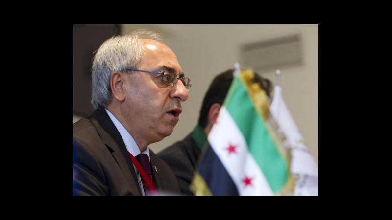 Siria, Cns valuta ok a vice di Assad come leader ad interim