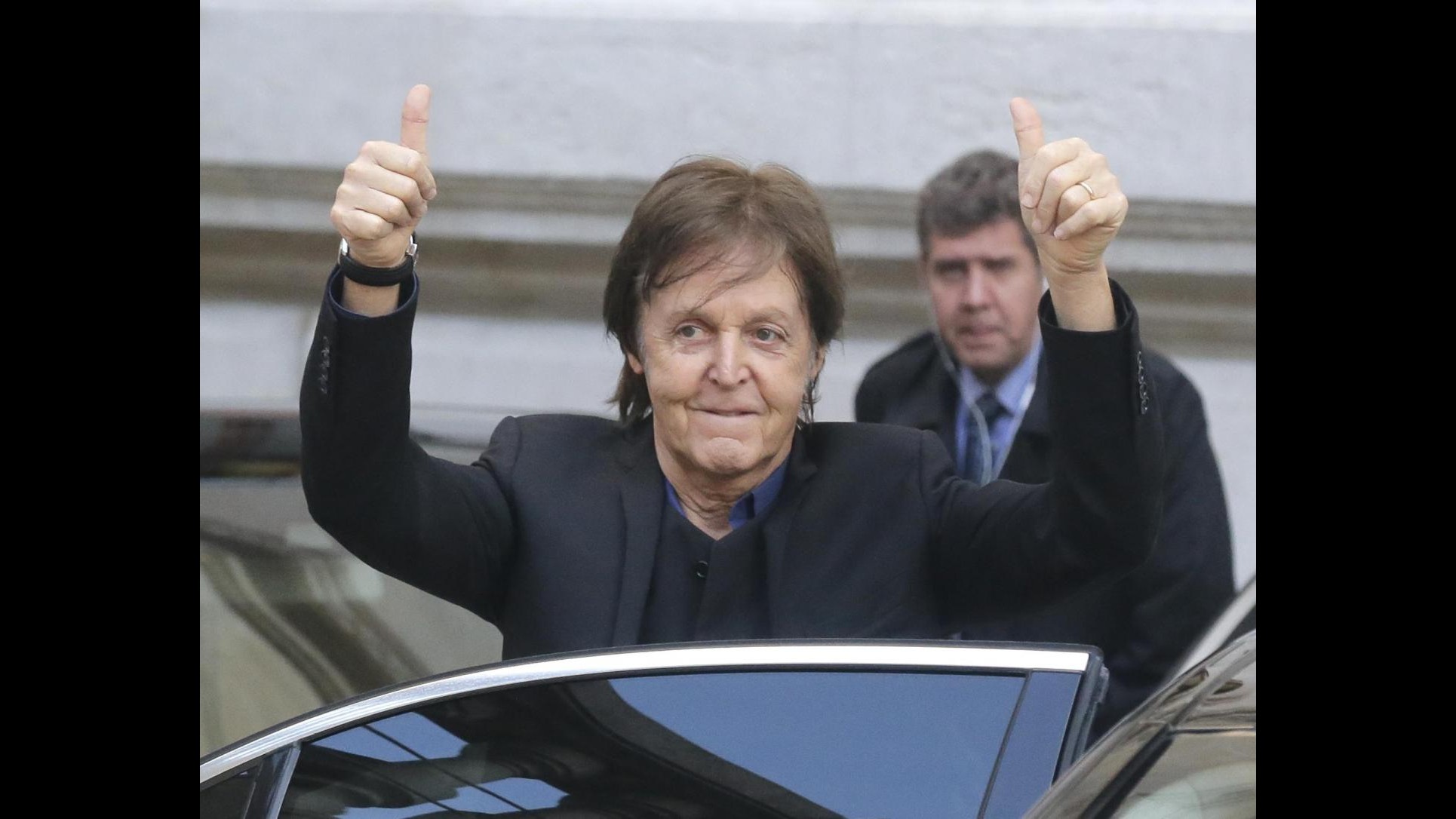 Paul McCartney pronto a incidere un nuovo testo di John Lennon