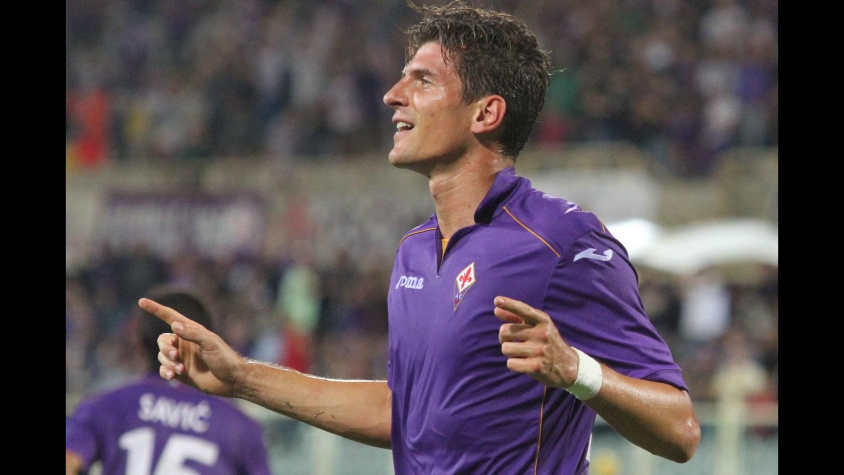 Fiorentina, guarigione completa per Mario Gomez: ora ripresa graduale con squadra