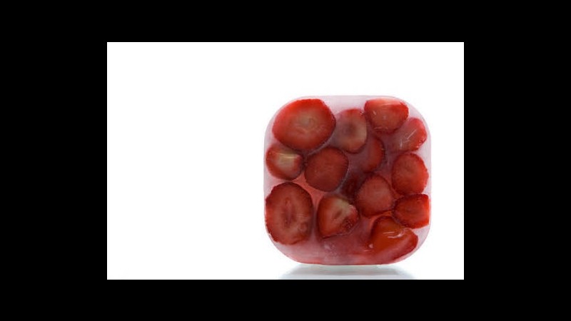 Germania, partita di fragole congelate intossica 11mila bambini