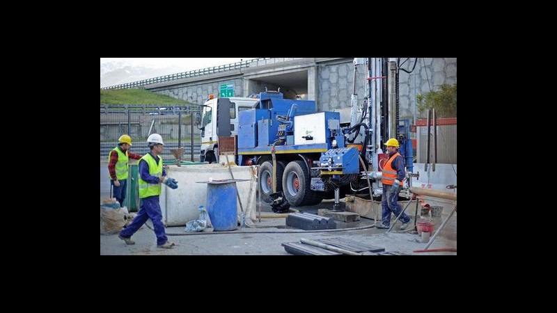 Lavoro, Cgia: Tredicesima per 33 mln italiani, a rischio in pmi