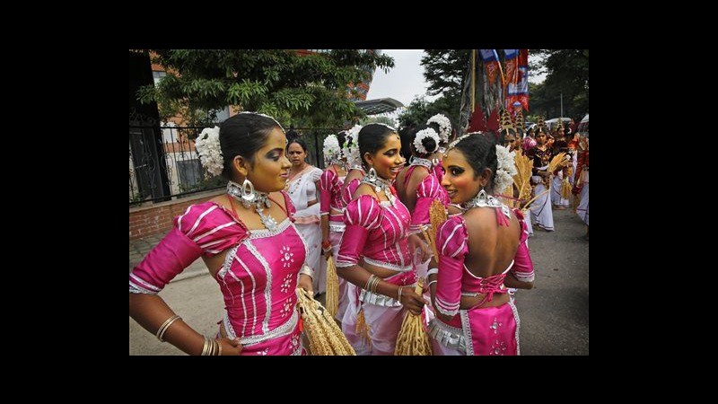 Sri Lanka, al via fra proteste summit del Commonwealth, 3 Paesi boicottano