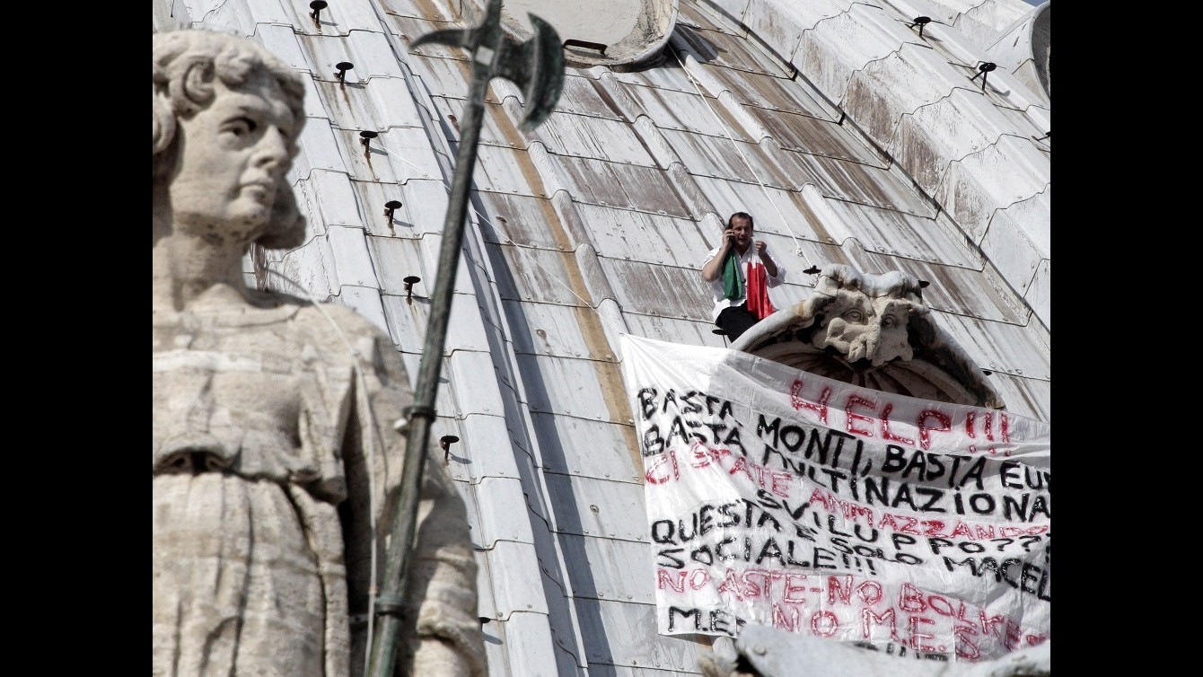Vaticano, sceso dopo 24 ore dal Cupolone l’imprenditore anti-Monti