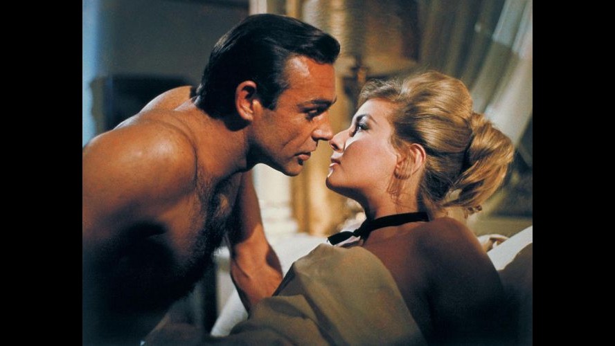 James Bond compie 50 anni, le star eleggono il loro 007 preferito