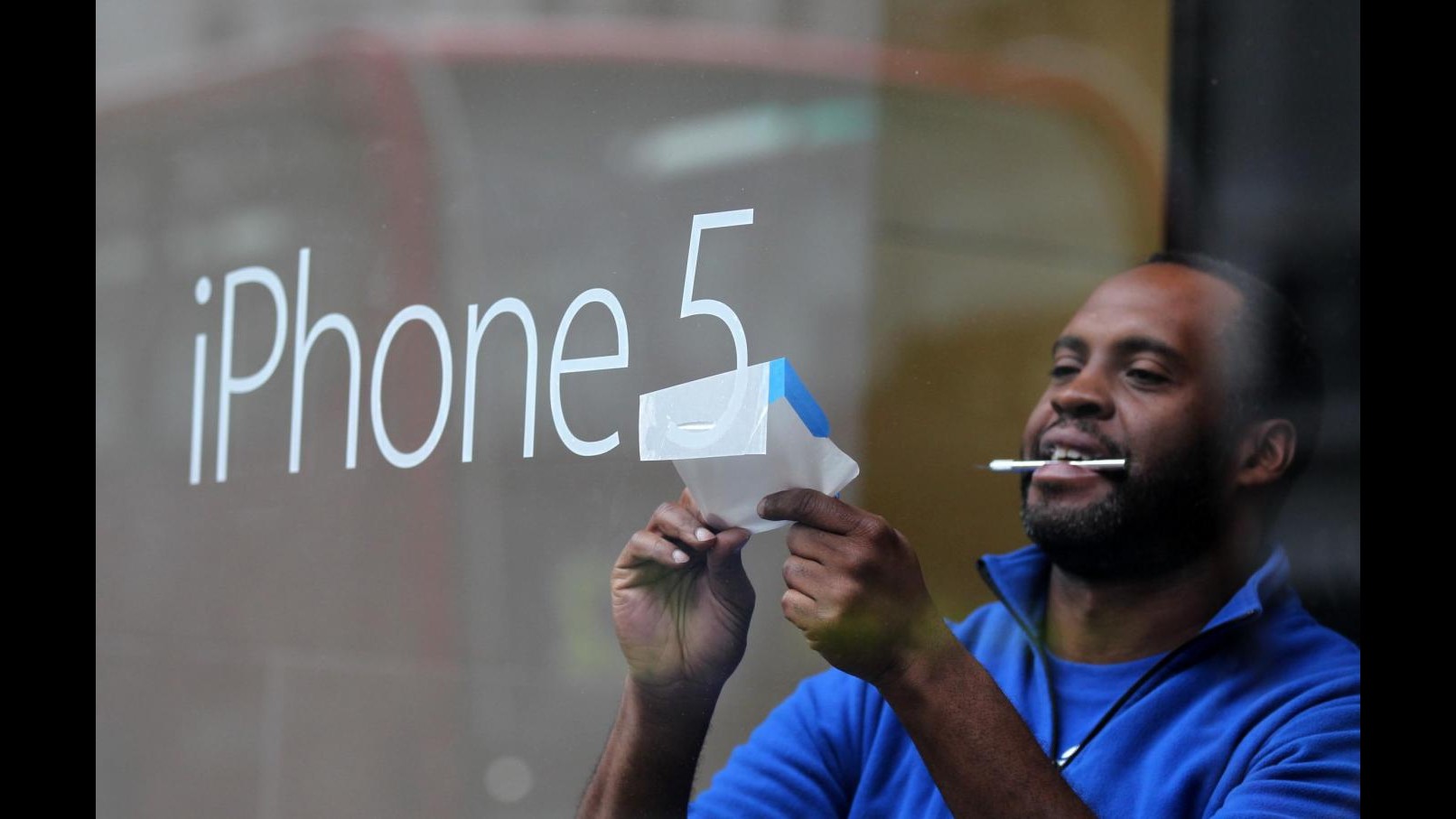 Samsung chiede di inserire iPhone 5 in disputa Apple: Viola 8 brevetti