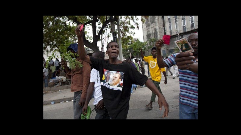 Haiti, duemila in marcia nella capitale contro presidente Martelly