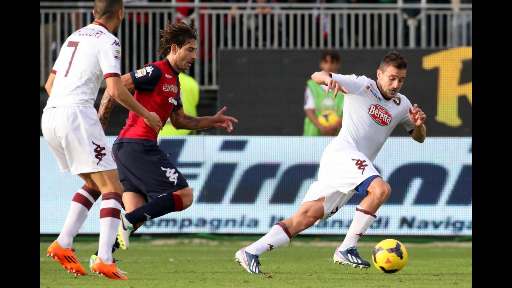 Doppio Conti lancia il Cagliari: Torino sconfitto 2-1, Lopez salva la panchina