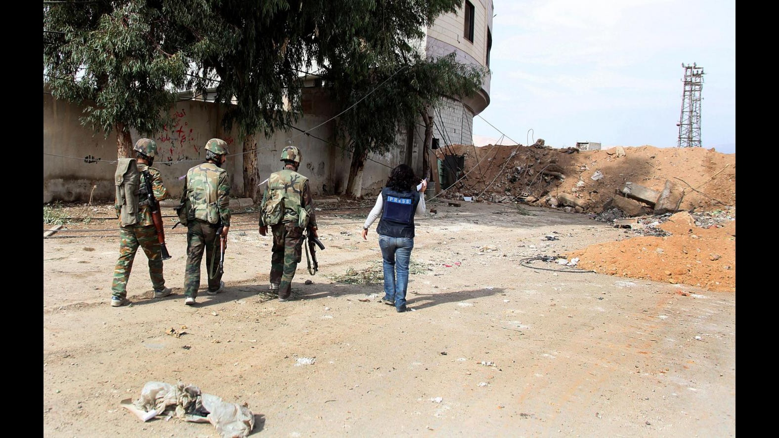 Siria, Sana: Oppositori lanciano razzo su Aleppo, 6 bimbi morti