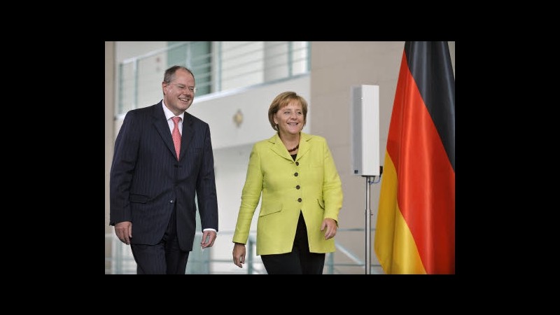 Germania, sarà Steinbrueck candidato Spd a sfidare Merkel nel 2013