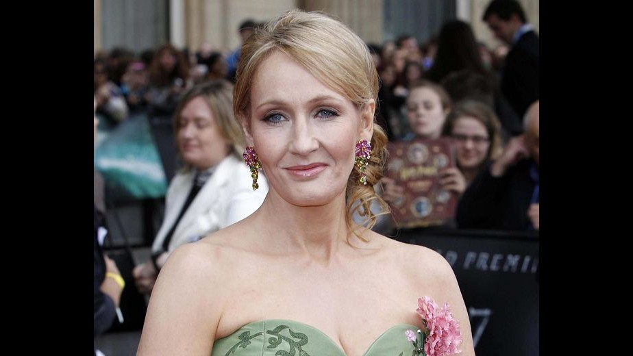 Oggi il lancio di ‘The Casual Vacancy’, il nuovo libro di J.K. Rowling