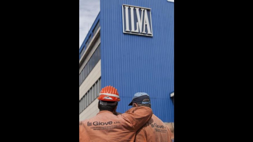 Ilva, gip Taranto respinge piano azienda: stop alla produzione