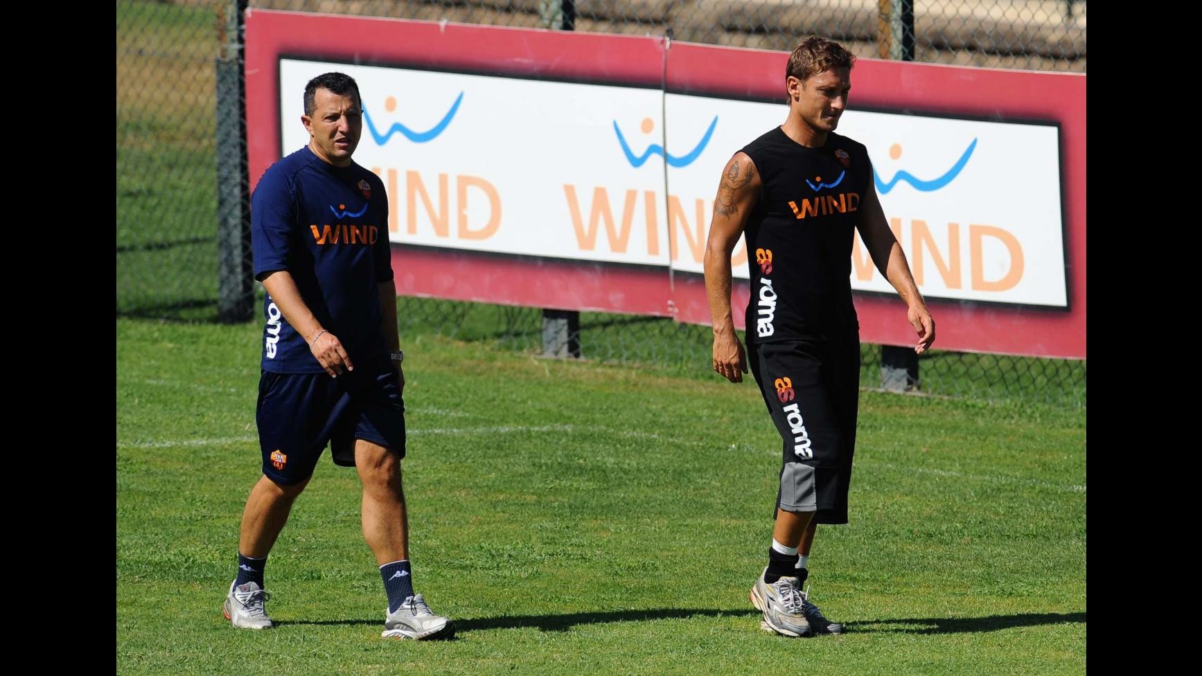 Roma, terapia antinfiammatoria al ginocchio per Francesco Totti