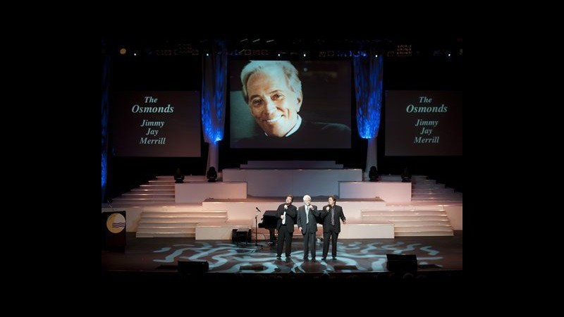 Tributo in ricordo di Andy Williams autore delle canzoni di Natale